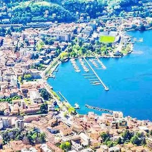  Appartamento Elegant Apartment- 8 Mins Walk To Center - Free Parking Italia